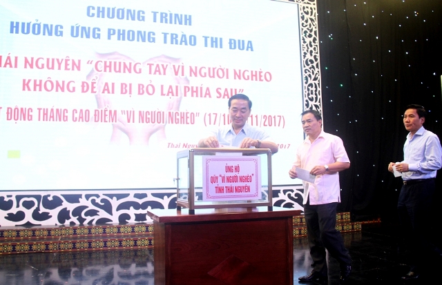 Hưởng ứng phong trào thi đua “Cả nước chung tay vì người nghèo - Không để ai bỏ lại phía sau”