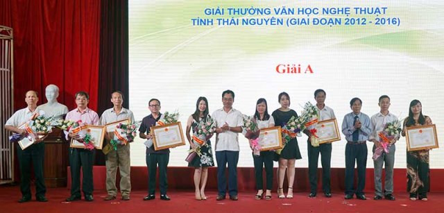 Trao giải thưởng Văn học Nghệ thuật tỉnh Thái Nguyên giai đoạn 2012 - 2016